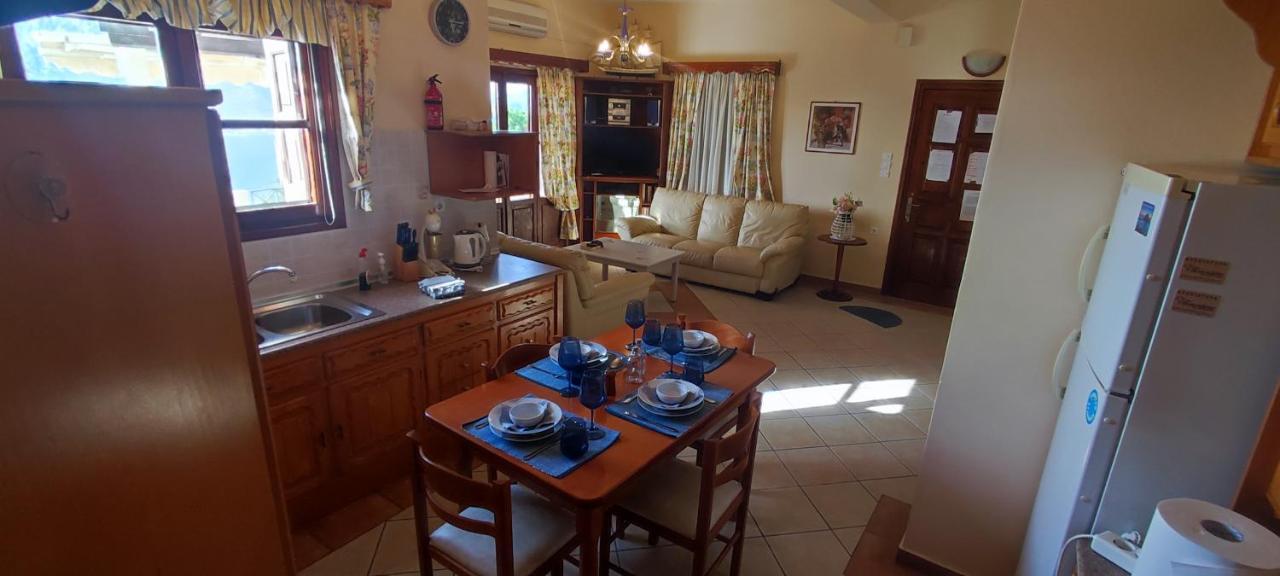 Appartement George à Myrties Extérieur photo