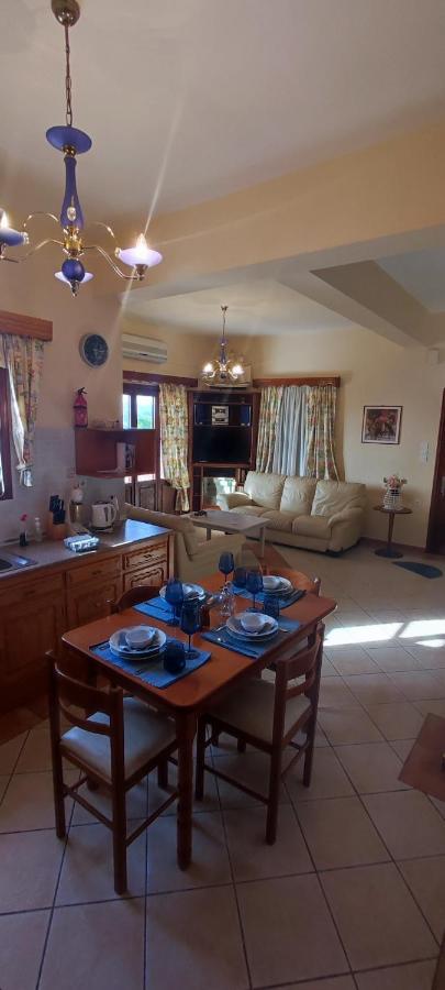 Appartement George à Myrties Extérieur photo