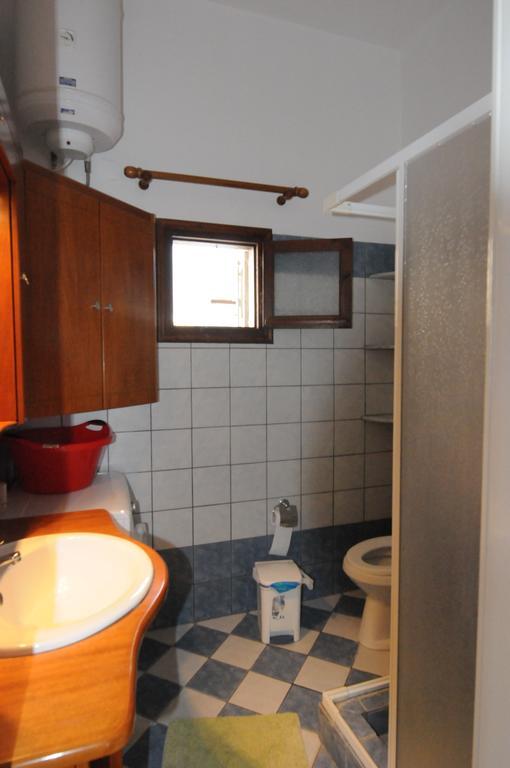 Appartement George à Myrties Extérieur photo